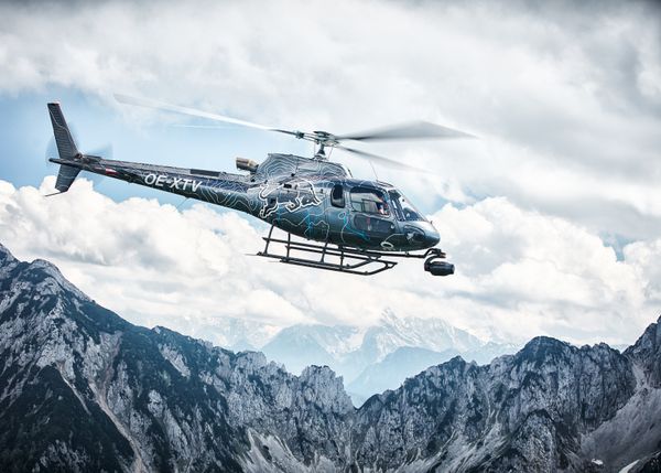 00 Header as 350 B3 Ecureuil the Flying Bulls 00 Header as 350 B3 Ecureuil the Flying Bulls