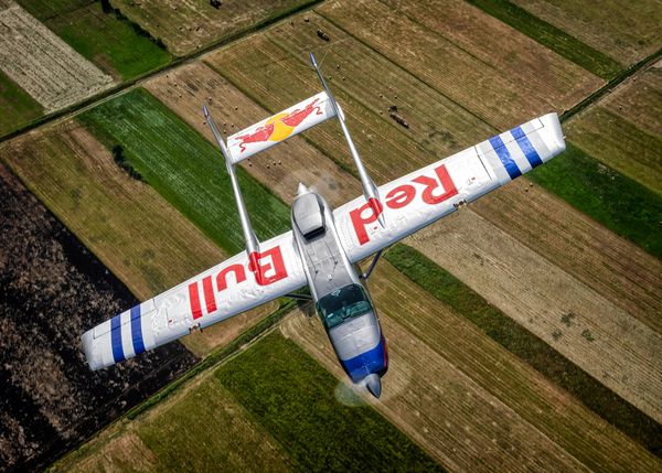 00 Header Cessna 337 Skymaster Push Pull the Flying Bulls Photo by Maciej Szamalek New